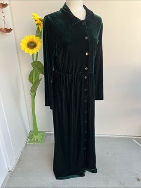 Vintage 90s Dark Green Velvet Monochrome Button Up Long Sleeve Maxi Dress